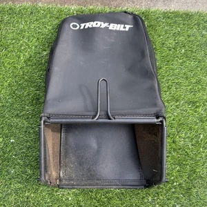 Bolsa y marco para recoger césped Troy-Bilt 764-04082 664-04117 - Imagen 1 de 10