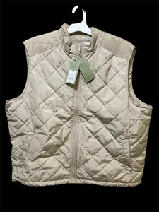 Men’s XXL Insulated/ Waterproof Vest retails $35 - Picture 1 of 3