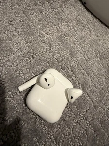 Apple AirPods 1ère génération - Blanc - Photo 1 sur 2