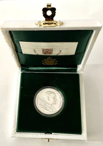 Vatican Pope John Paul II 50th Anniversary Silver Coin 1996 LE 33000 Box & COA Cover