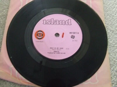 7" SINGLE COMPANY SLEEVE TRAFFIC HOLE IN MY SHOE WIP6017 1967 - Image 1 of 2