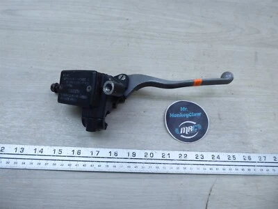 1983 Honda VT500C Shadow H1126) cilindro mestre de freio dianteiro - Imagem 1 de 4