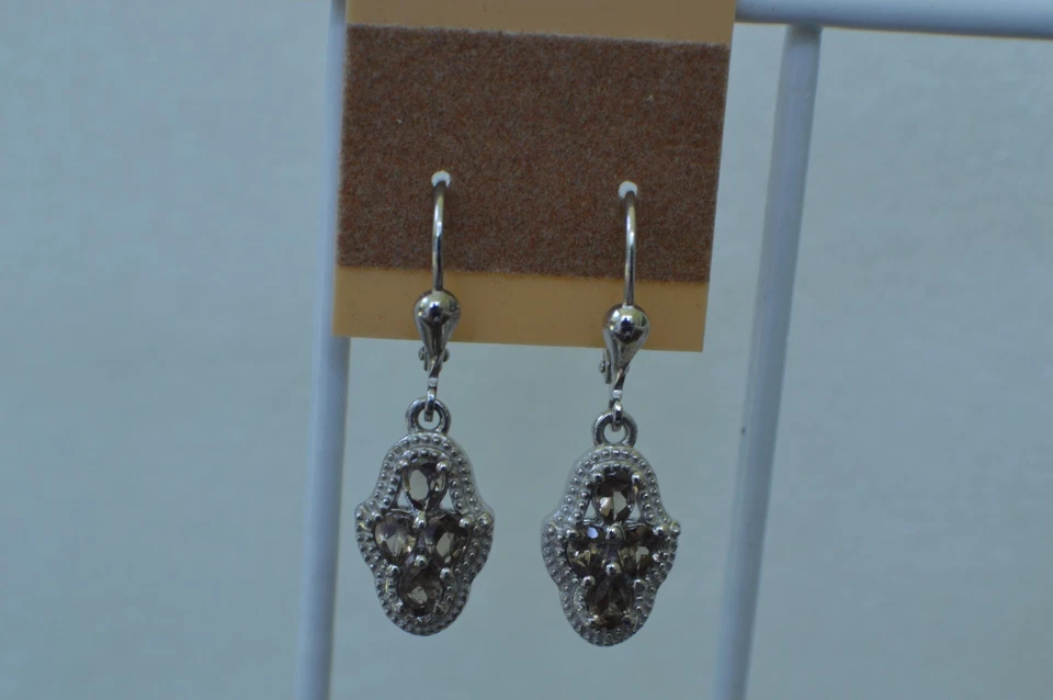 Brincos solitário granada mudança de cor 1,42 ct platina sobre prata 925 alavanca - Imagem 1 de 4