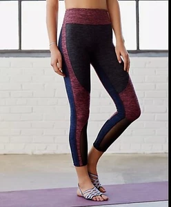 Free People Movement Leggings Grey Pink Womens Small Mesh Panels Athleisure - Picture 1 of 7
