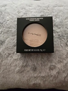 MAC Extra Dimension Skinfinish 0.31 oz MLGK-19  Double Gleam - Picture 1 of 3