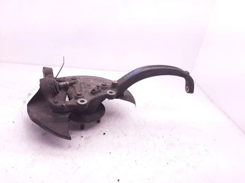 Пассажирский правый передний шпиндель/кулак полный привод 95-02 Chevrolet Astro 18060562 - Изображение 1 из 4