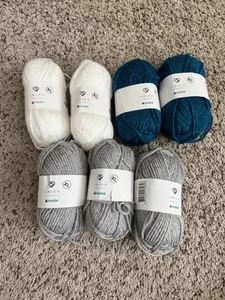 Hobbii Amigo Color Peacock White Gray - Lot of 7 New And Partially Used - Picture 1 of 11