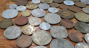 Lot Of World Coins 62 Pieces 1940s - 2000's Circulated - Picture 1 of 6