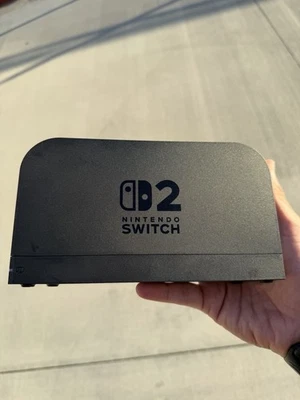 Base Nintendo Switch 2 - AUTÉNTICA - Base probada y funcionando solo sin cubierta trasera Foto 1 de 4