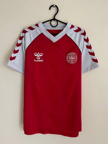 DENMARK 1984 Elkjaer Larsen #10  Retro Football Shirt Soccer Jersey Hummel Sz M Cover