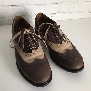 Bata Two Tone Perforated Wingtip Leather Oxfords EU 40 Brown Tan Lug Sole - Picture 1 of 10
