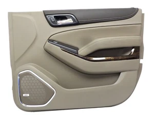 84365561 Front Passenger Side Door Panel Cocoa Dune 2015-20 Tahoe Yukon Suburban - Picture 1 of 6