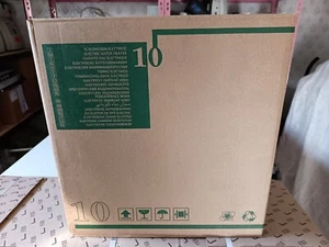 Accumulatore di acqua calda Ariston NNA 10U FR EU 1200W (90) BK - Foto 1 di 3