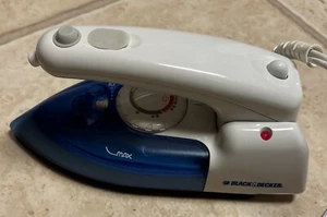 Black & Decker Travel Iron X50CP Compact Design 120/240 Dual Voltage Mint - Picture 1 of 7