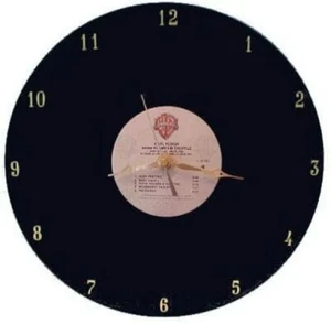 Earl Klugh - Vinyl LP Schallplatte Wanduhr von Rock Clock - Bild 1 von 3