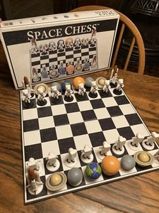 Vintage 2001 SPACE CHESS Set Board Game Big League Promotions Corp COMPLETE - Picture 1 of 12