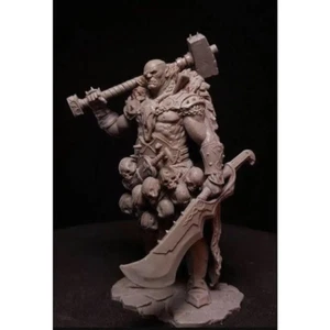 Kit Plástico Resina 1/24 75mm Modelo Orco Bárbaro WOW Sin Pintar - Imagen 1 de 8