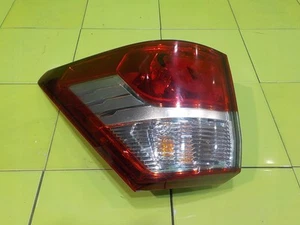 SSANGYONG RODIUS II TURISMO 2.0 B 13r linke Rückleuchte 83601-21500 / NI 51684 - Bild 1 von 6