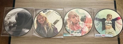 Taylor Swift Picture Disc Vinyl Set CHRISTMAS ME! - Image 1 of 4