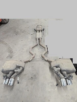 15 16 17 RANGE ROVER SPORT SVR 5.0L Center Resonator & Rear Mufflers w/Actuators Foto 1 de 4