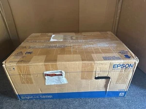 Epson Brightlink 585wi 3300 Lumens WXGA Ultra Short Throw Projector /WH - Picture 1 of 4