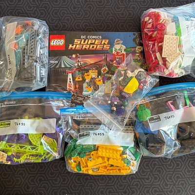 Lego  Super Heroes - Jokerland - 76035 - 100% Complete w/ Instructions - Image 1 of 3
