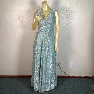 $1795 Talbot Runhof Blue and Silver Metallic-Spotted Voile V-neck Gown - Size 6 - Picture 1 of 22