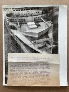 NEWS PHOTO 1936 Southampton England Normandie Ship Airplane Forced Landing #199 - Picture 1 of 4