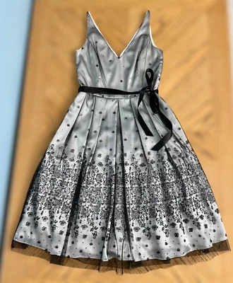 Papell Boutique Evening Sheer Chiffon Overlay Dress Black Floral Beaded Size 10 - Image 1 of 4