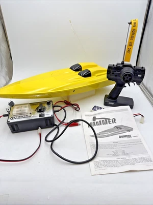 Vtg 90’s 24” Aquacraft Models Hammer RC Boat COMPLETE 2 Batteries Charger EUC - Image 1 of 4