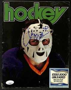 Revista de hockey firmada/autografiada por Rogie Vachon Los Angeles Kings JSA 197295 - Imagen 1 de 2