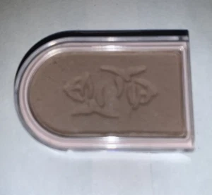 MARY KAY Taupe Powder Perfect 5945 Eye Color Eyeshadow Discontinued New w/o Box - Picture 1 of 2