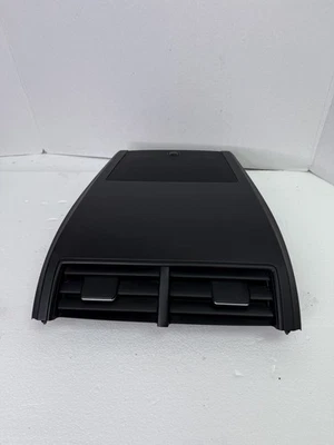 Panel de ventilación de consola central trasera Toyota Camry 2015-2017 con ventilaciones de aire OEM Foto 1 de 4