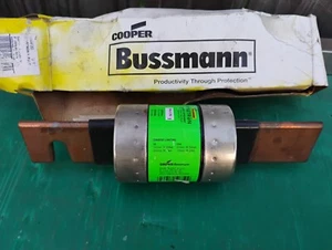 Bussmann Fusetron FRN-R-250 Energy Efficient 250 Amp 250V Dual Element Fuse - Picture 1 of 2