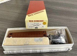 Red Caboose HO Kit #RC-4301-3 TW Class C.D.L.X. Wine Car - Roma Wine #298 - NIB! - Picture 1 of 6