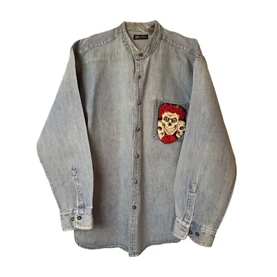 Camisa Calavera Denim Y2K Rosa Para Hombres Grande Plateado Metal Calavera Botones Desteñido Gloria Foto 1 de 4