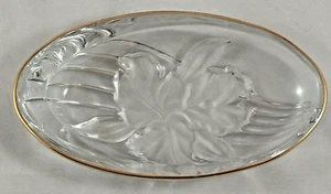 VINTAGE CRYSTAL SMALL CANDY DISH WITH FROSTED FLOWER/GOLD TRIM - Imagen 1 de 10