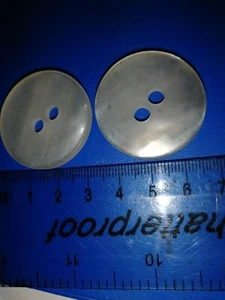 2 Large Ivory Coloured 34mm Buttons - Picture 1 of 1