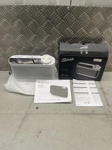 Roberts White R9993 Radio FM MW LW 3 Band Portable White Manual Box Prop Garage - Picture 1 of 7