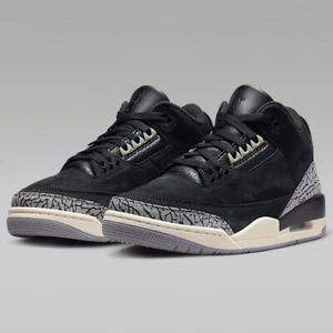 Größe 12w/10,5m - (W) Jordan 3 Retro Mid Off Noir  - Bild 1 von 5