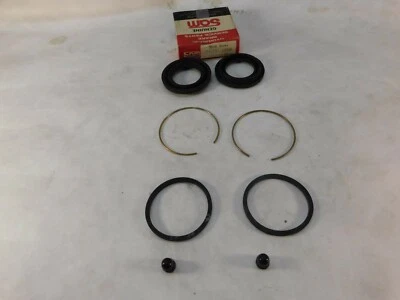 Kit Pinza Toyota Corolla Carina 2T & Celica 8RC 18RC ref 04479-12030 1971-1974 Foto 1 de 3