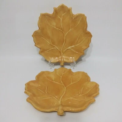 Juego de 2 platos de ensalada Linen n Things hojas de otoño mantequilla/amarillo 9" en forma de hoja Foto 1 de 4