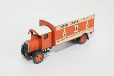 B91 1:76 VARNEY TRUCK TRUCK LORRY UNITED DAIRIES EXC. COND. - Immagine 1 di 4