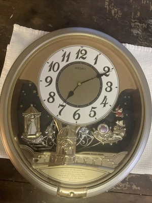 Seiko Melodies in Motion Musical Wall Clock Cinderella. For Repair ! Please Read - Image 1 of 4