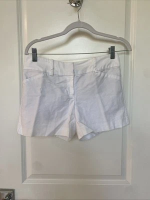 Ann Taylor Signature White Shorts Size 2P - Image 1 of 2
