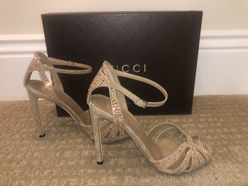 $1150 Gucci Crystals sandalo cammello pallido scamosciato slingback 38 8 scarpa