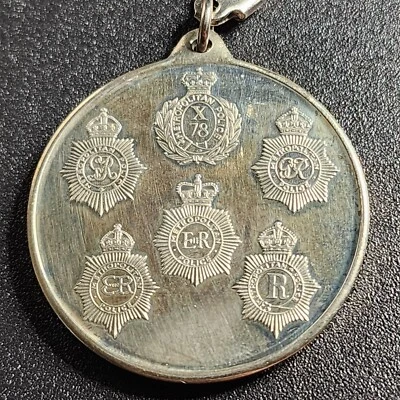 Chaveiro da polícia metropolitana britânico medalha moeda à prova de metal - Imagem 1 de 4