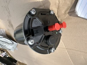 New Genuine Mercedes Benz Vito 447 Engine Fuel Filter With Sensor A4474770000 - Picture 1 of 3