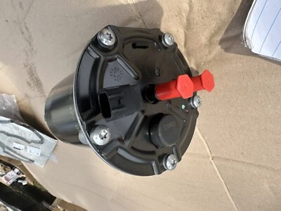 Новый подлинный топливный фильтр двигателя Mercedes Benz Vito 447 с датчиком A4474770000 - Изображение 1 из 3