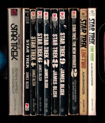 Lot of (10) Vintage Star Trek PBs by James Blish Alan Dean Foster 1960s 1970s - Image 1 of 4